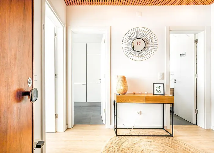 Tolentino'S 2Br Apt By Lisbon With Sintra