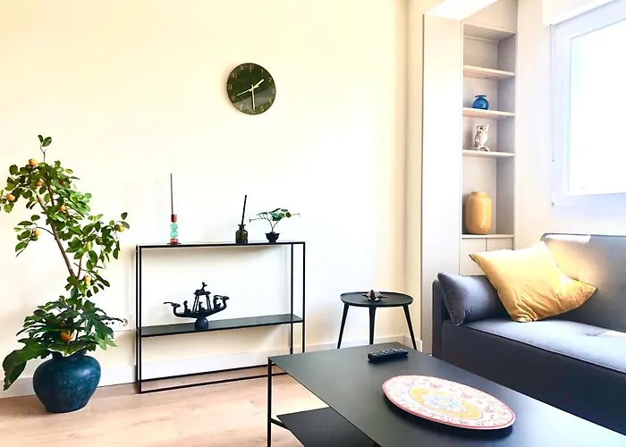 SUITE PLAYA GIJON CENTRO, apartamento nuevo, 5 huéspedes VUT-3622-AS