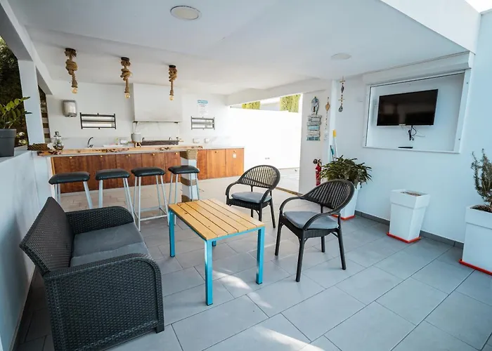 Tsolias Apartments