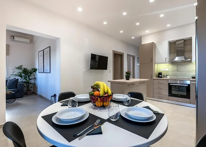 Spacious & Luxe 3Br Downtown 1Min To Beach