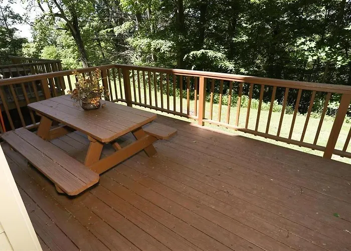 Cozy Seven Springs 1 Bedroom Deluxe Condo Sleeps 4