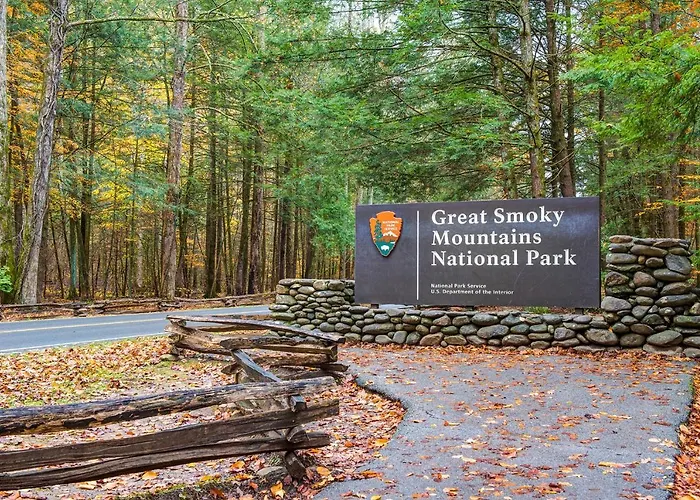 Leconte View 1, 1 Bedroom, Fireplace, Hot Tub, Grill, Pool Table, Sleeps 2