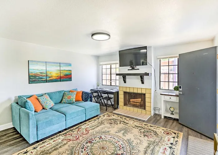 Cozy Monterey Apartment - Walk To Wharf & Dtwn!
