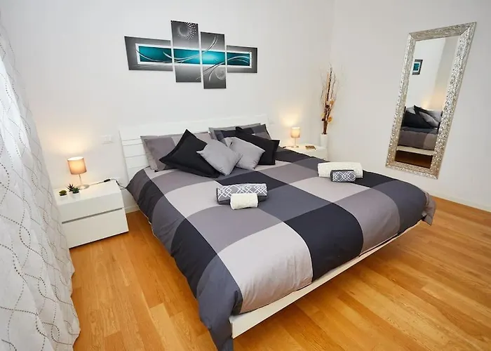 Center Aviano Comfort Suite Free Parking Wifi