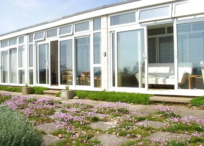 Chalet With Sea Views