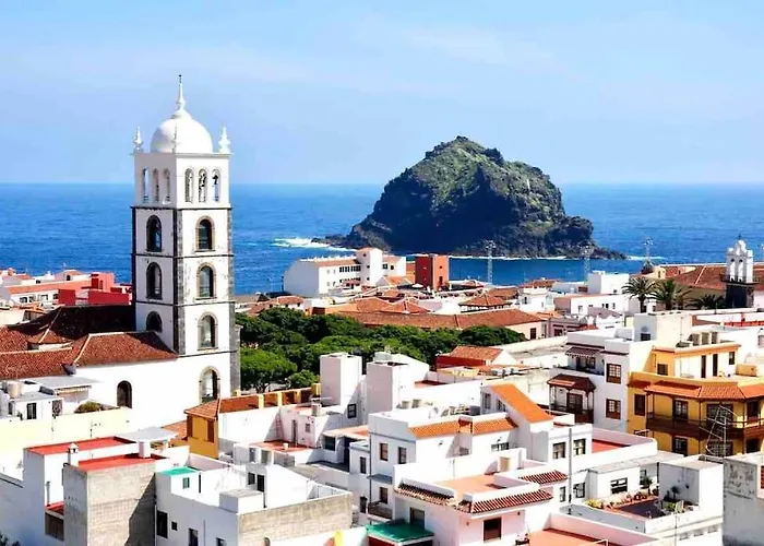 Bonita casa en el corazón del pueblo! Villa Carmen