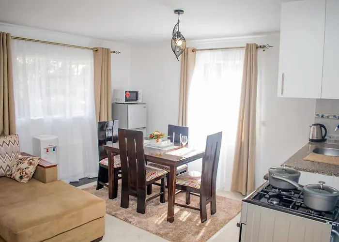 16 Arabella Nova Near Waterfront Mall - Karen