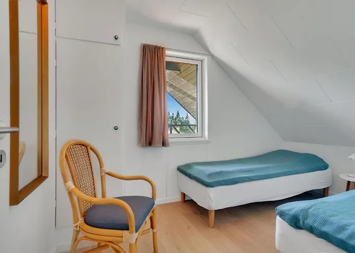 2 Bedroom Gorgeous Apartment In Blokhus
