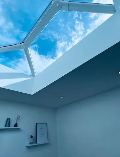 Contemporary Studio Apartment