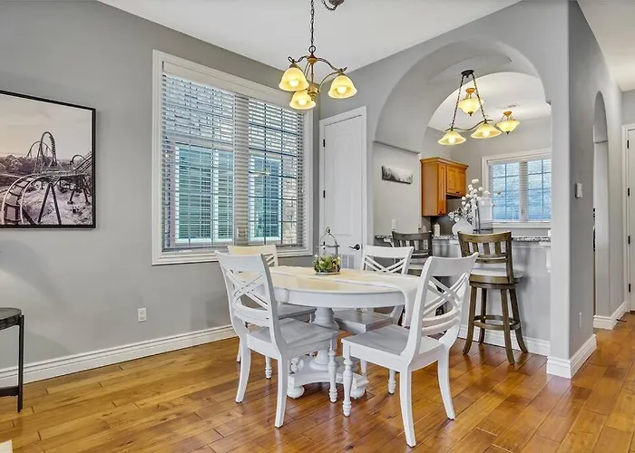 Walk In Two Bed Lakeview At Indian Point