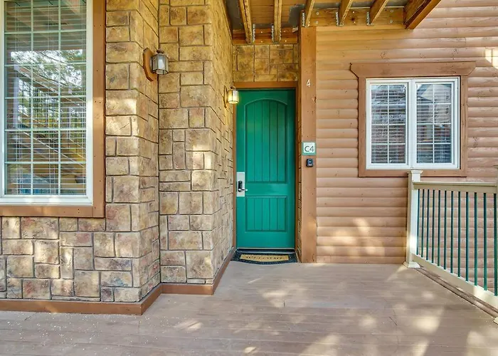 Walk In Two Bed Lakeview At Indian Point