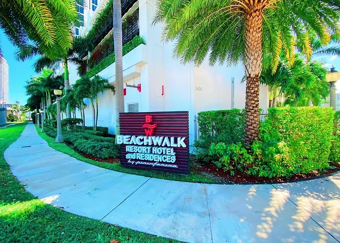 Beachwalk Resort - Penthouse In The Sky 3Bdr And 3Ba Luxury Condo Direct Ocean View - 25 Min To Fifa!