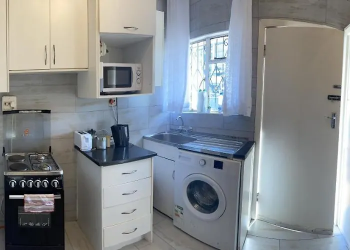 Jackie'S Avondale 2 Bedroom Apartment
