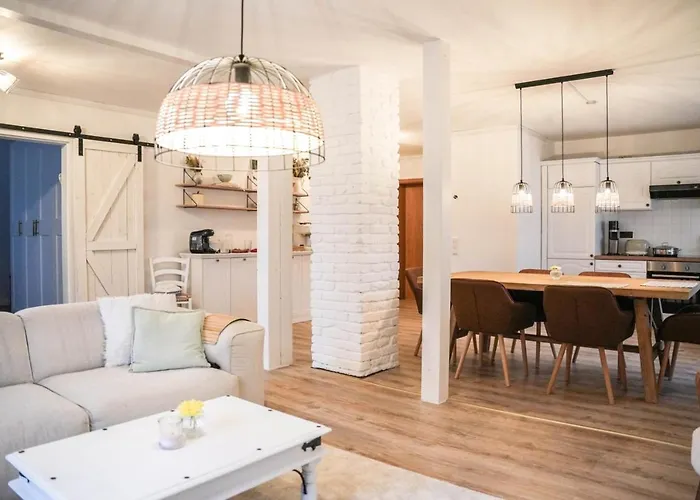 Charmante Offene Wohnung Im Landhaus Stil