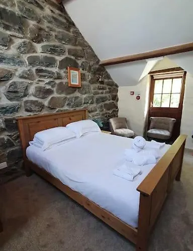 The Hayloft Llwyndu