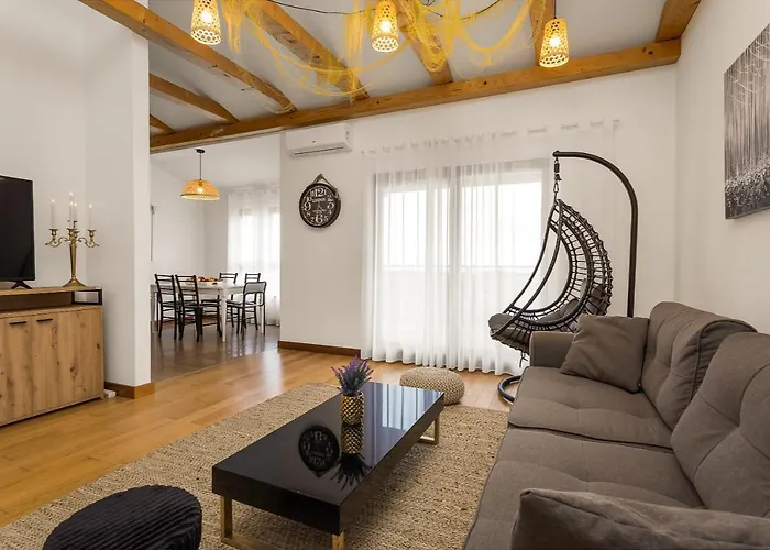 Apartments Cesare With Shared Pool