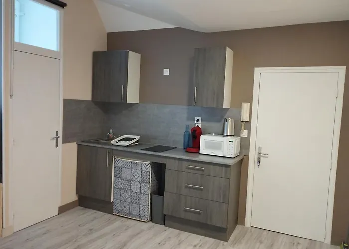 House Of Twenty- Studio Paisible A Dieppe Plage Et Gare A Pied - Situe Rue Pietonne - Wifi - Draps Et Serviettes Inclus -