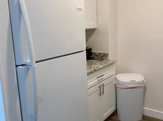 Upscale 1 Bedroom In Gadsden, Al