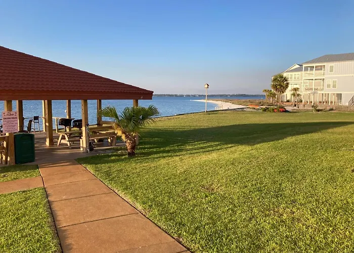Sunset Harbor Palms 1-205 Great Fall And Winter Rates, Fishing Pier