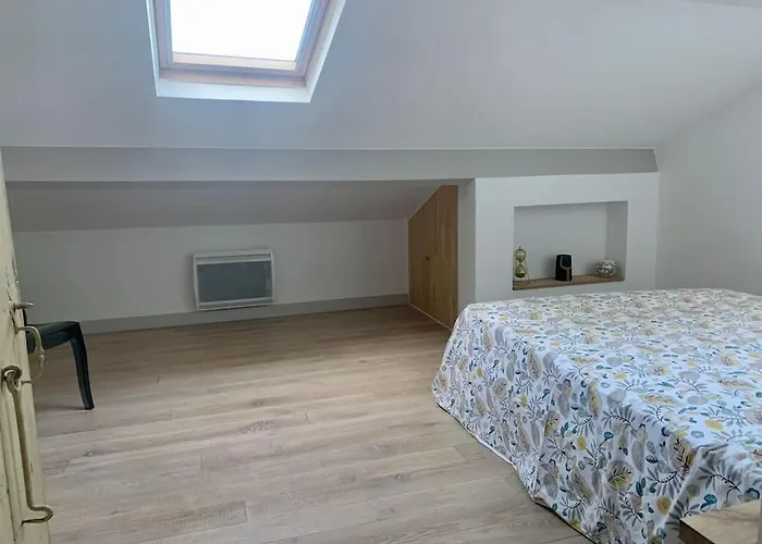 Appartement Renove De Caractere