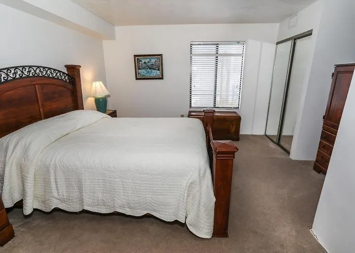 Seven Springs Stoneridge 3 Bedroom Standard Condo, Mountain Views! Condo