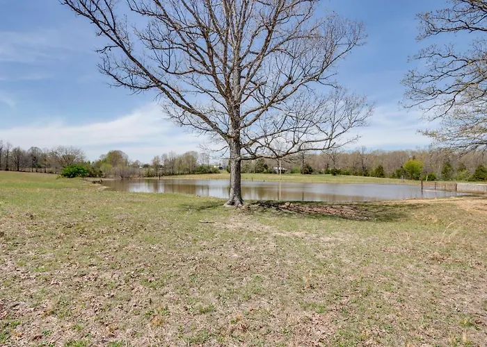 Reteat On 45 Acres! Spacious Family Apt In Lebanon