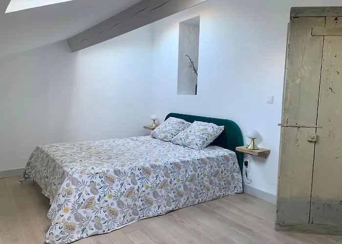 Appartement Renove De Caractere