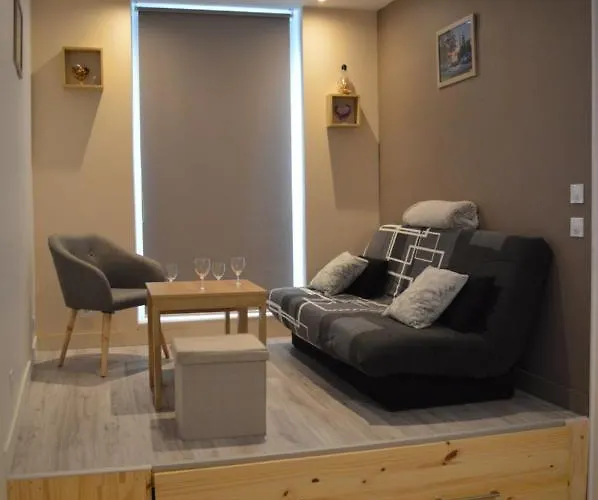 House Of Twenty- Studio Paisible A Dieppe Plage Et Gare A Pied - Situe Rue Pietonne - Wifi - Draps Et Serviettes Inclus -