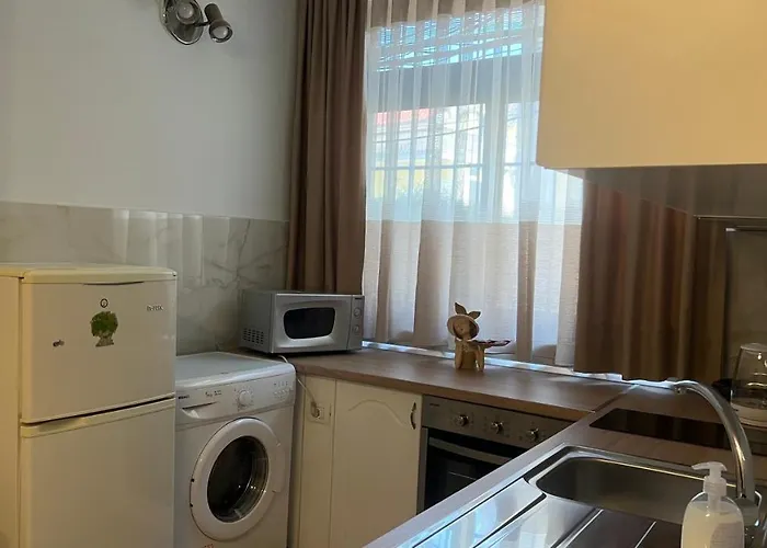 Sael Apartments