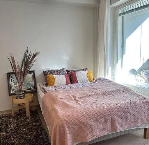 Aurora Home Finnoo Espoo - Studio Near To Metro, Easy To Reach Helsinki And Otaniemi, Aalto University And Iso Omena Shopping Center