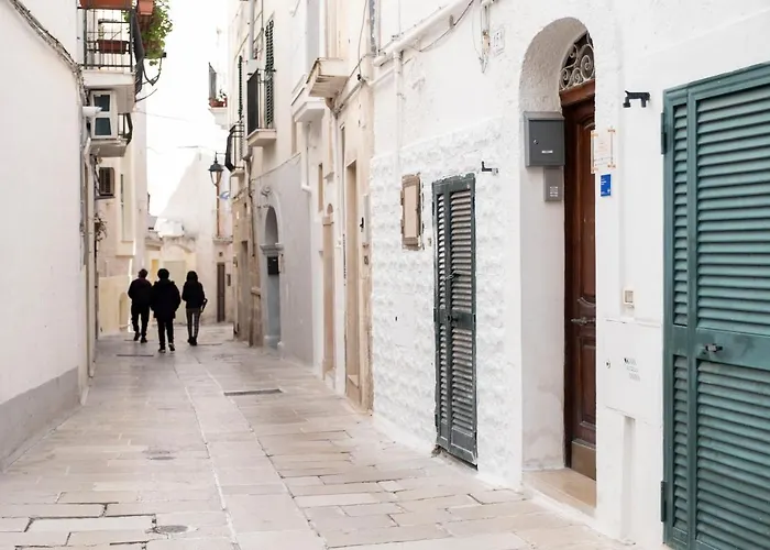 Domus Regina Carmela