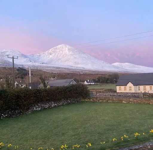 Modern Apartment At Croagh Patrick