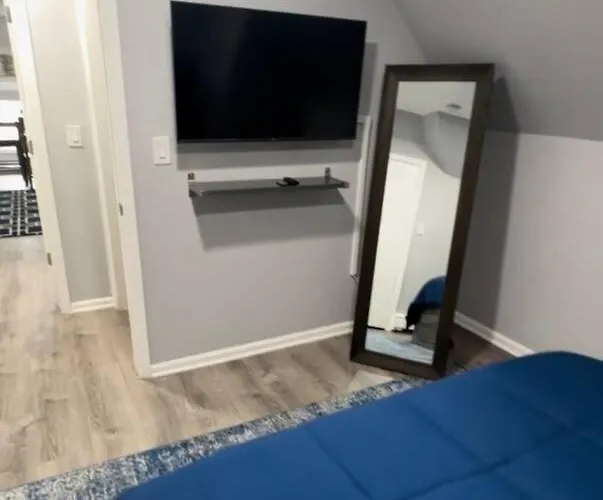Cozy Studio With 1 Bed & Comfy Sofa Bed
