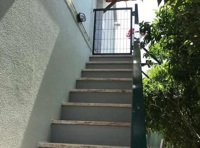 Casa Almenara