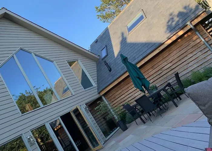 The Old Maple Lodge-Luxury Private Annex With A View In Rural Setting