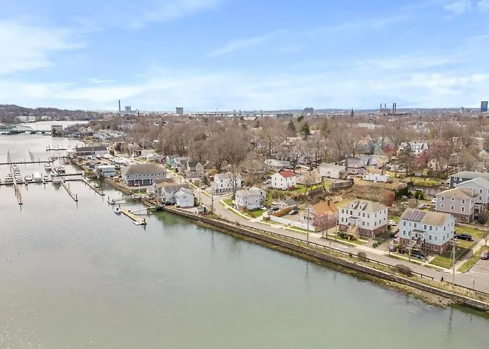 Gorgeous Waterfront 2 Bedroom 1 Bath Modern Home.