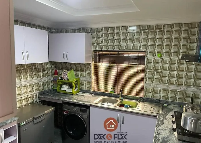 Dex & Flex Apartments
