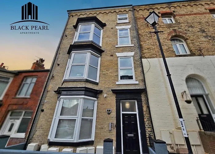 Black Pearl Stays - Saltburn Apartments