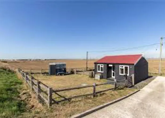Dog friendly hotels Outback Cosy Cottage Jurys Gap