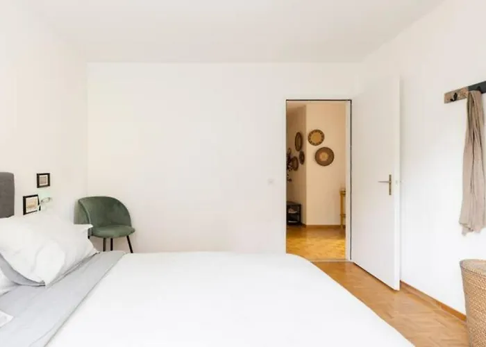 Spacious 52 Sqm Cozy Flat - Free Parking - 10 Min To Lausanne Old Town
