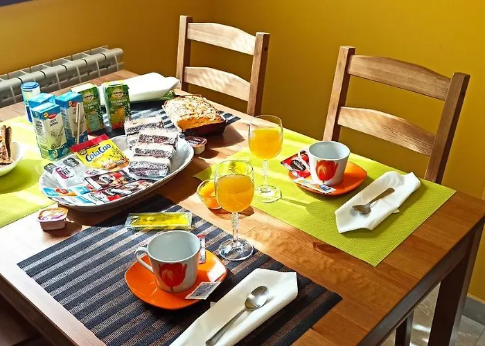 Apartamentos turísticos las 3 Golondrinas