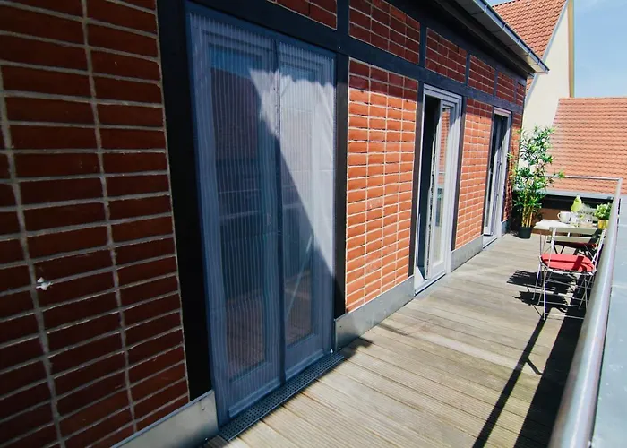 Fewozauber - Domspatz, 50Qm, Top-Lage, Style, Dachterrasse, Business