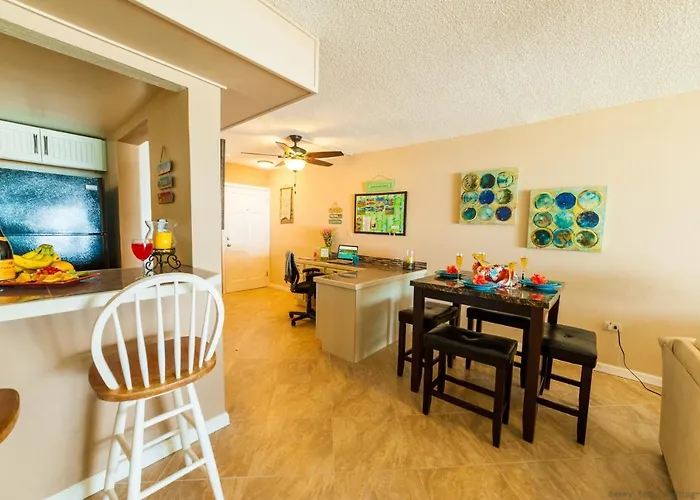 Gorgeous Ocean Views! Welcome To Bella Breeze! Beachfront 2Br 2Ba