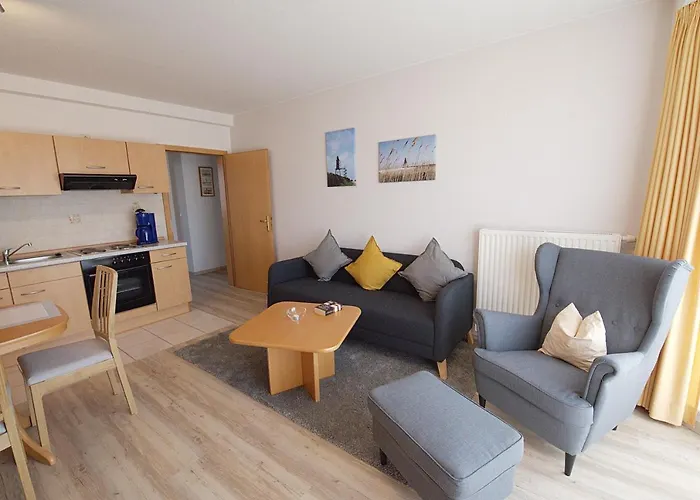 Apartment "Seelilie" Mit Sonnigem Suedbalkon Sauna Und Parkplatz - 200M Zum Deich