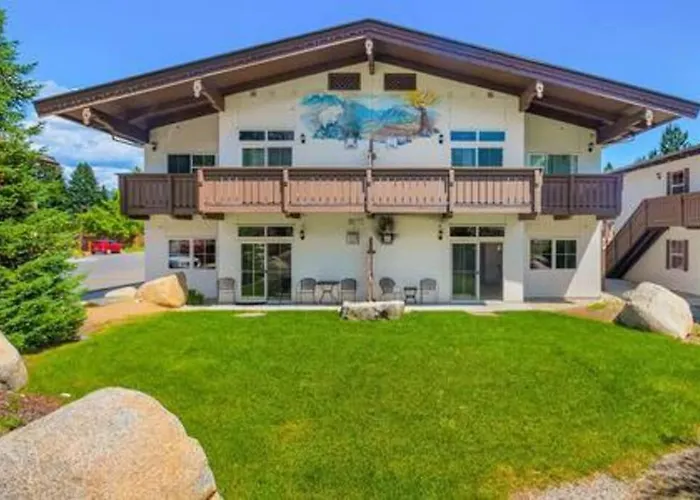 Romanna'S All-Season Getaway At Icicle Village With Pool And Hot Tub