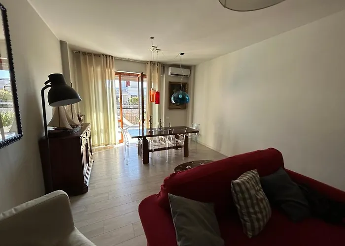 -Penthouse Con Terrazza Panoramica -Free Parking-