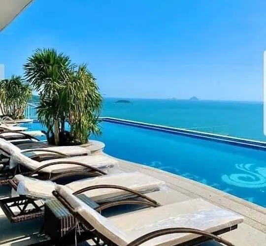 A Sea View Beautiful Studio Apartment