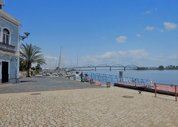 Carlos Place
