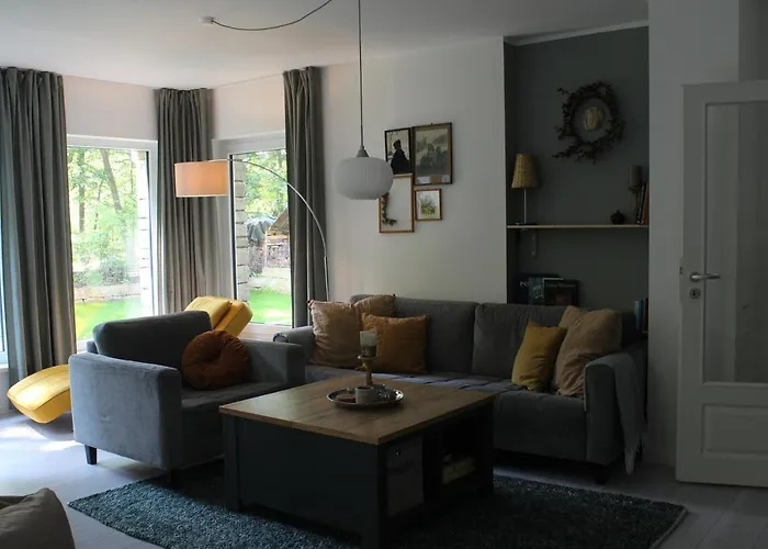 Ferienwohnung "Skogshem" Im Skandinavischen Stil Am Waldrand