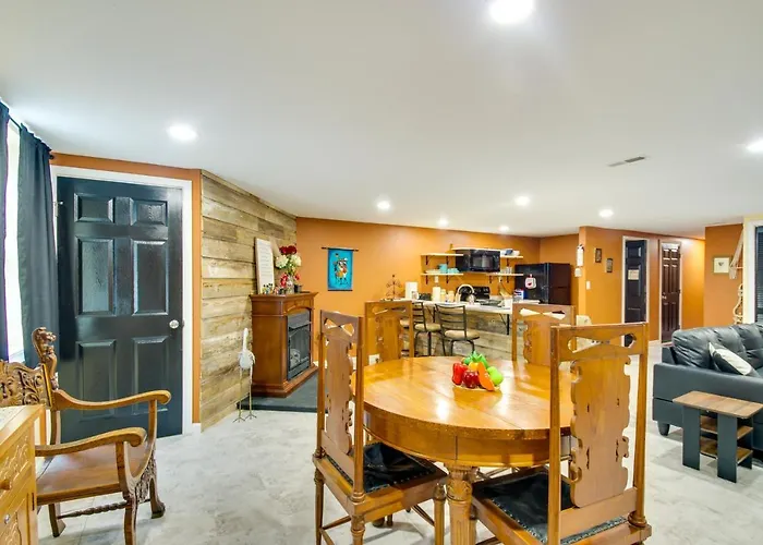 Hike, Golf & Relax! Virginia Family Getaway